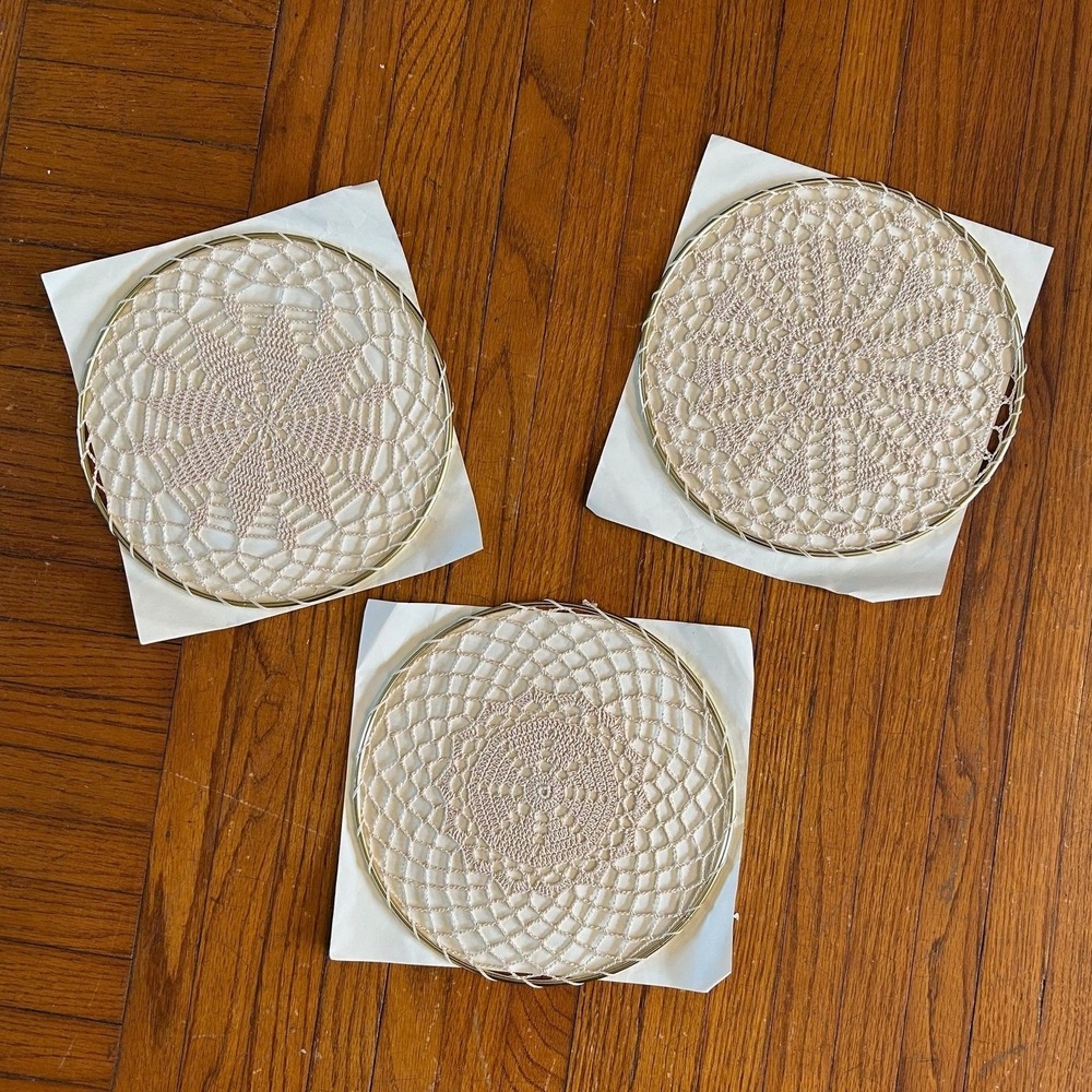 Vintage Crochet Lace Hoop Wall Decor Set of 3 Cream Boho Doilies 9in Cottagecore